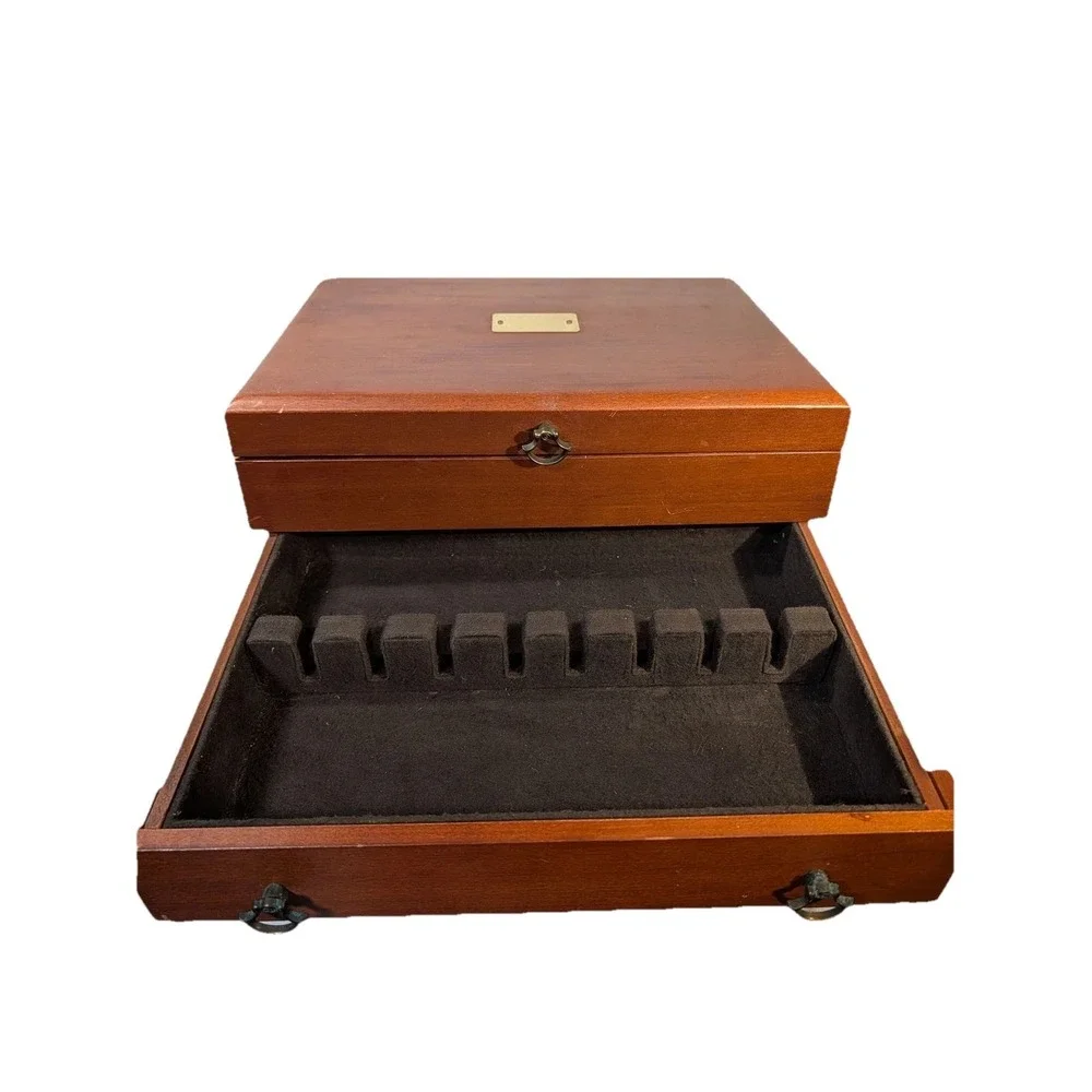 Vintage Eureka Mfg Co Wooden Cutlery Silverware Chest‎ Box Organizer Made in USA